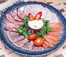 Тарелка капиталиста