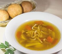 Куриный с домашней лапшой