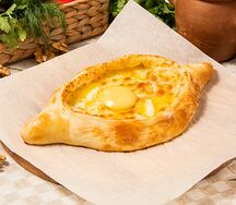 Хачапури по-аджарски