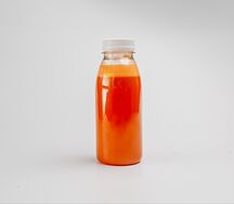 Свежевыжатый морковный сок