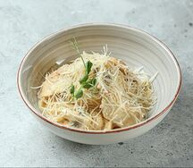 Паста с цыпленком и грибами