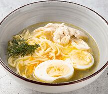Суп-лапша куриная с яйцом
