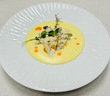 Бефстроганов с говядиной и картофельным пюре