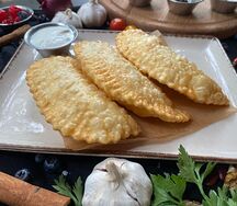 Чебурек с сыром