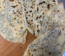 Кутаб с сыром и с зеленью