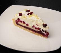 Брусничный Торт