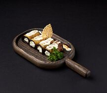 Рулет из баклажанов с сыром