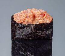 Гункан с тунцом