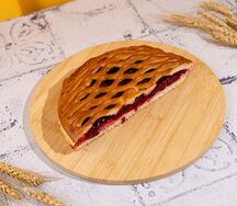Пирог с вишней (половина)