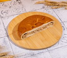 Пирог с красной рыбой (половина)