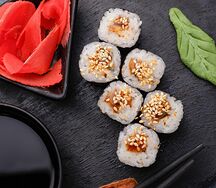 Ролл с угрем