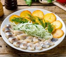 Сельдь с картофелем