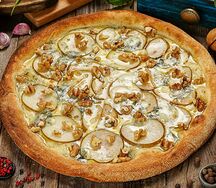 Пицца Груша- горгонзола