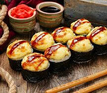 Ролл цыпленок авокадо