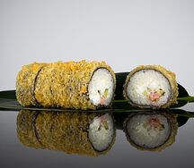 Жареная Филадельфия с лососем 