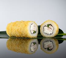 Темпура ролл с курицей 