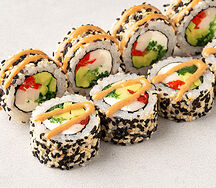 Ролл Цыпленок Чука с ореховым соусом