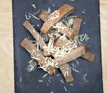 Гренки чесночные