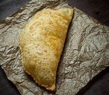 Чебурек с сыром