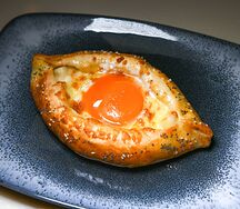 Хачапури по-аджарски