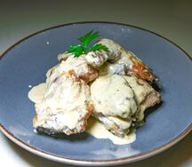 Цыпленок со сливочным соусом