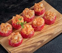 Ролл с острым крабом