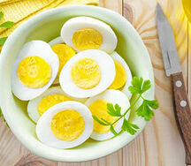 Яйцо вареное