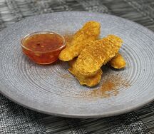 Куриные стрипсы