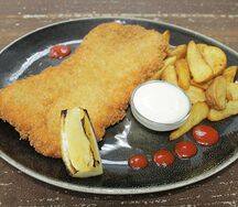 Отбивная свиная с картофелем по-деревенски