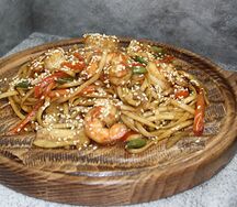 Wok с креветками
