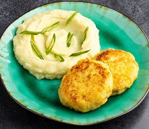 Котлета рыбная с пюре