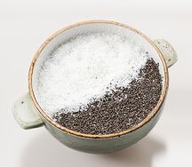 Каша рисовая с чиа и кокосовой стружкой