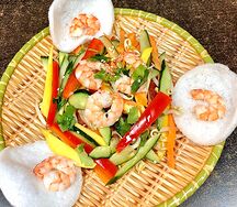 Салат Xoai-Tom (Манго-Креветки)