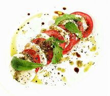 Салат капрезе