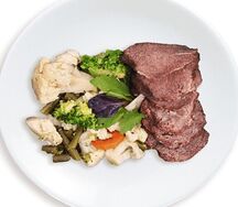 Хашлама Говядина отварная с овощами