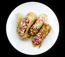 Блины с ветчиной и сыром