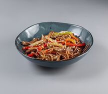 Соба с говядиной