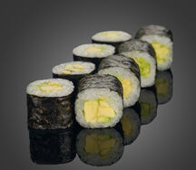 Маки с авокадо