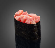 Суши тунец спайси