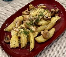 Жареный картофель с грибами