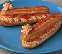 Эклеры Мильфей с копченым лососем и творожным сыром