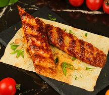 Люля-кебаб из сочного куриного филе на мангале