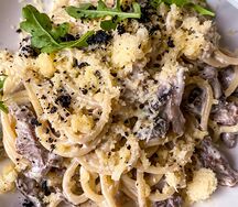 Спагетти с говядиной и грибами