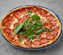 Пицца салями