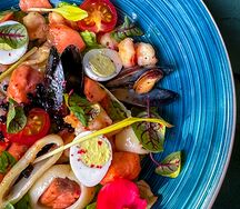 Салат с морепродуктами