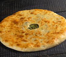Осетинский пирог с сыром и зеленью