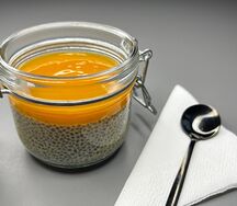 Пудинг с семенами чиа и маракуйей