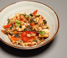 Удон с креветками