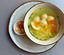 Суп лапша с фрикадельками