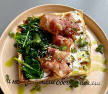 Картофельная вафля с беконом